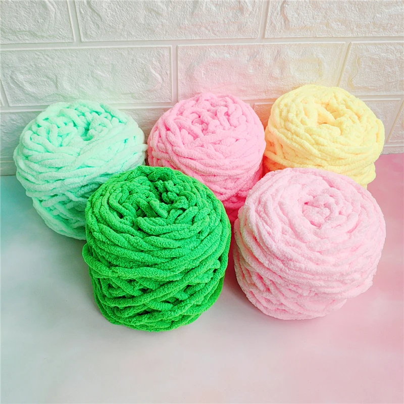 Soft Chunky Blanket Knitting Yarn, Thick Polyester Jumbo Weaving Crochet Craft Yarns for Throw Blanket Pillows 95g/1Ball