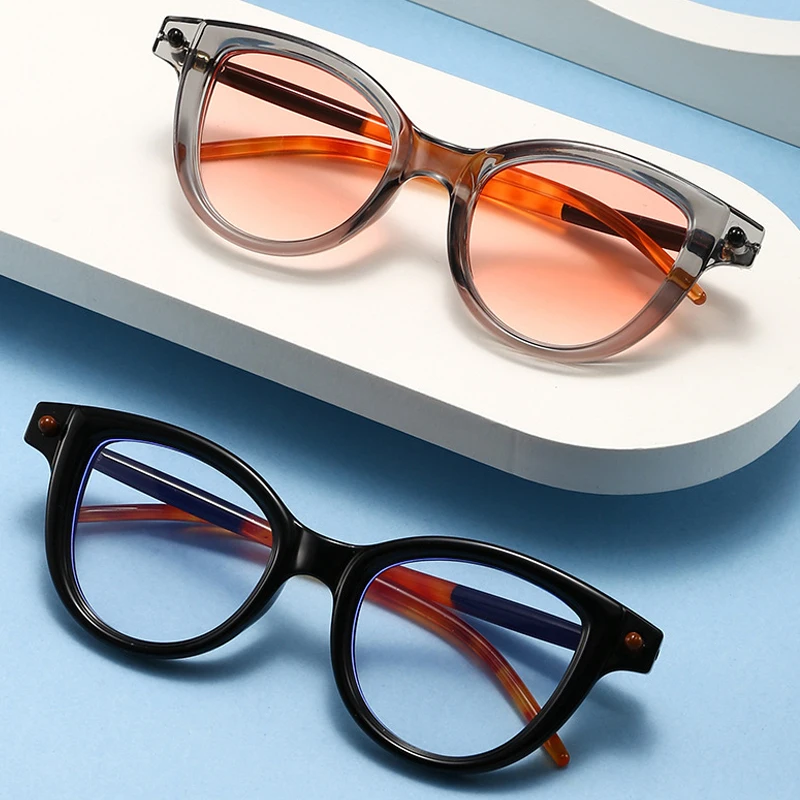 

Women's Fashion Design Cat Eye Sunglasses Men Vintage UV Protection Eyewear Shades Outdoor Travel Sun Glasses for Ladies