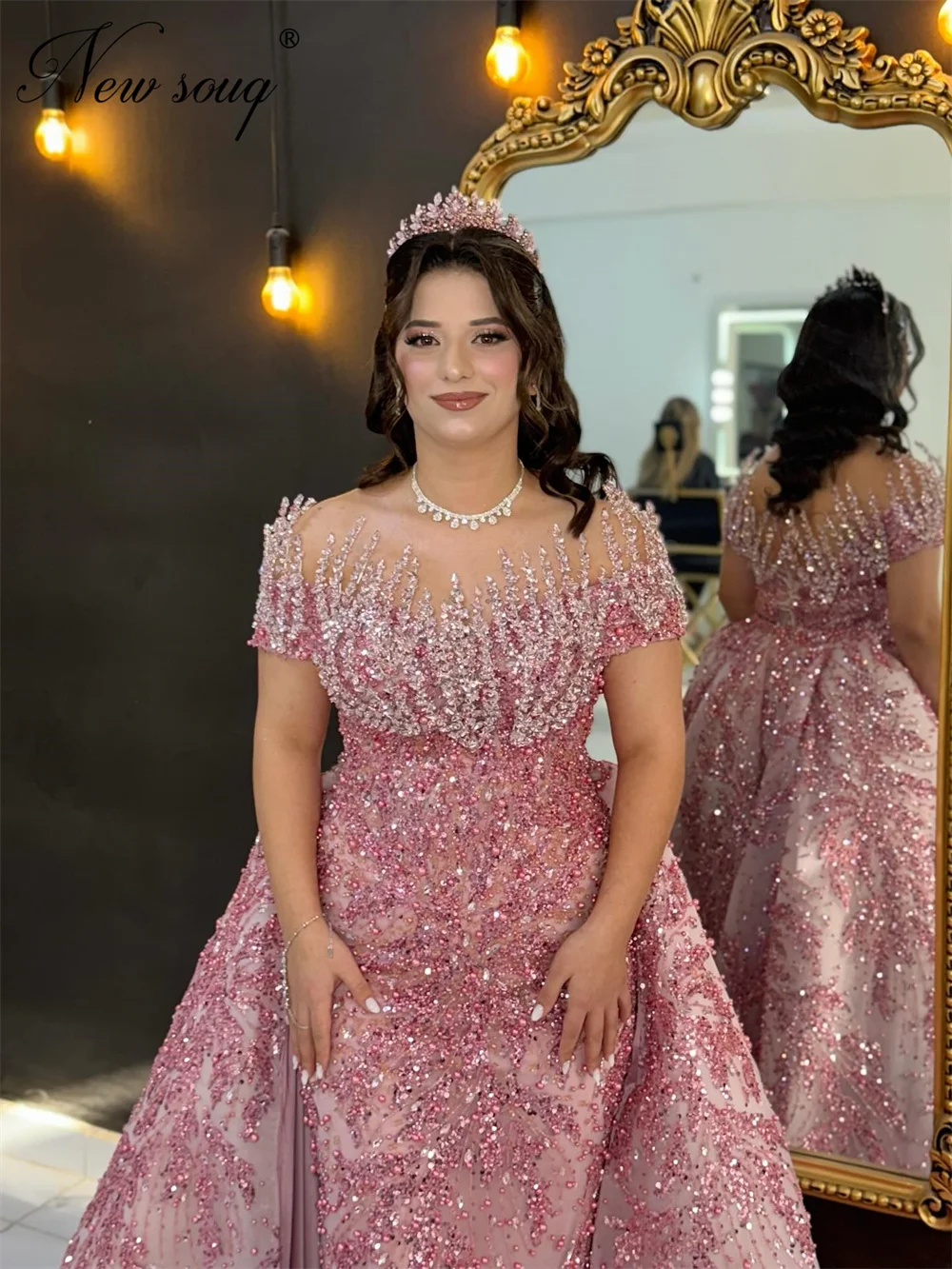 Saudi Arabic Pink Beading Evening Dresses Elegant Off Shoulder Prom Dress Customized Crystals Bridal Party Gowns With Overskirt