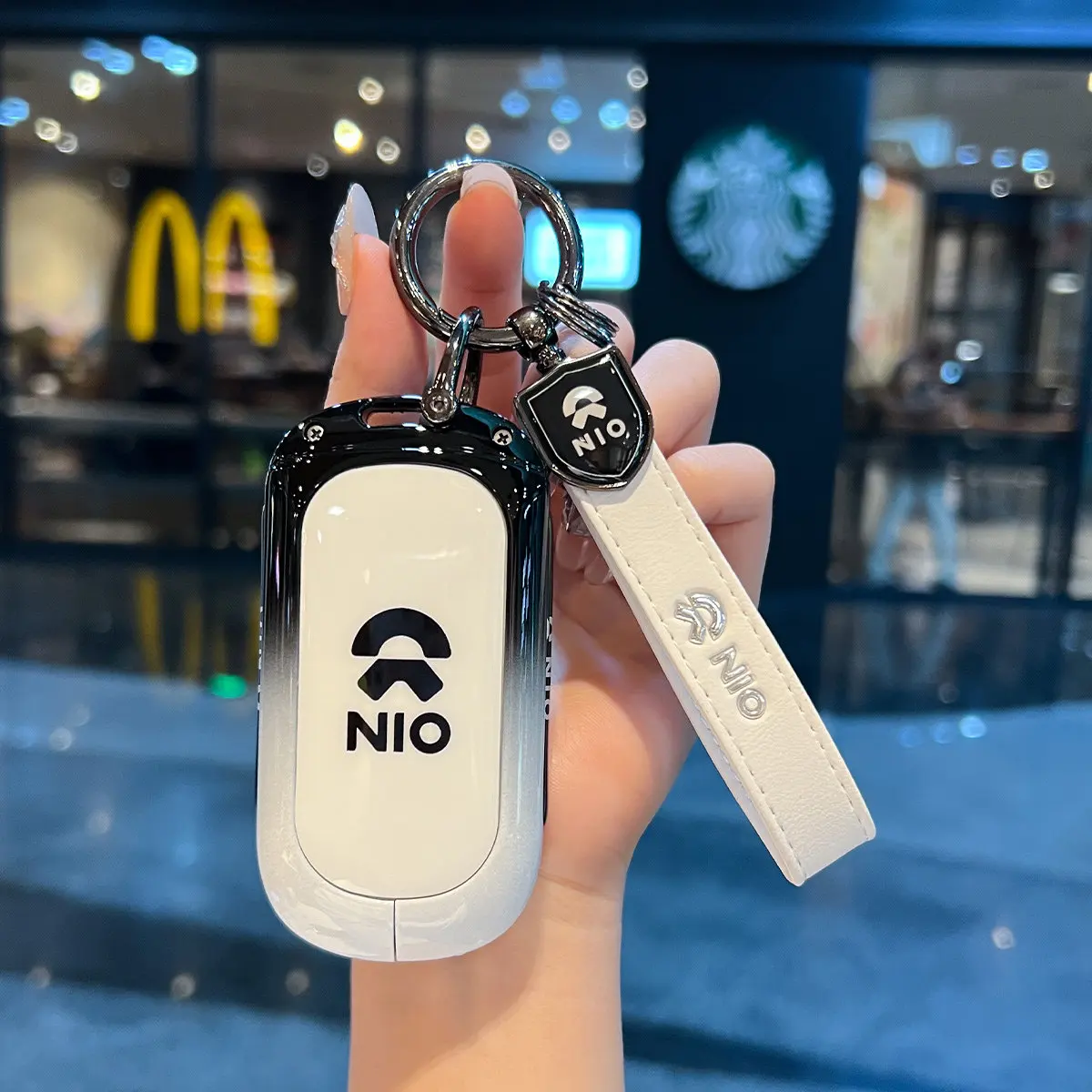 

For NIO ES8ET9 Key Protection Cover Future ET9 New Energy Signature Edition Advanced Metal Shell Buckle