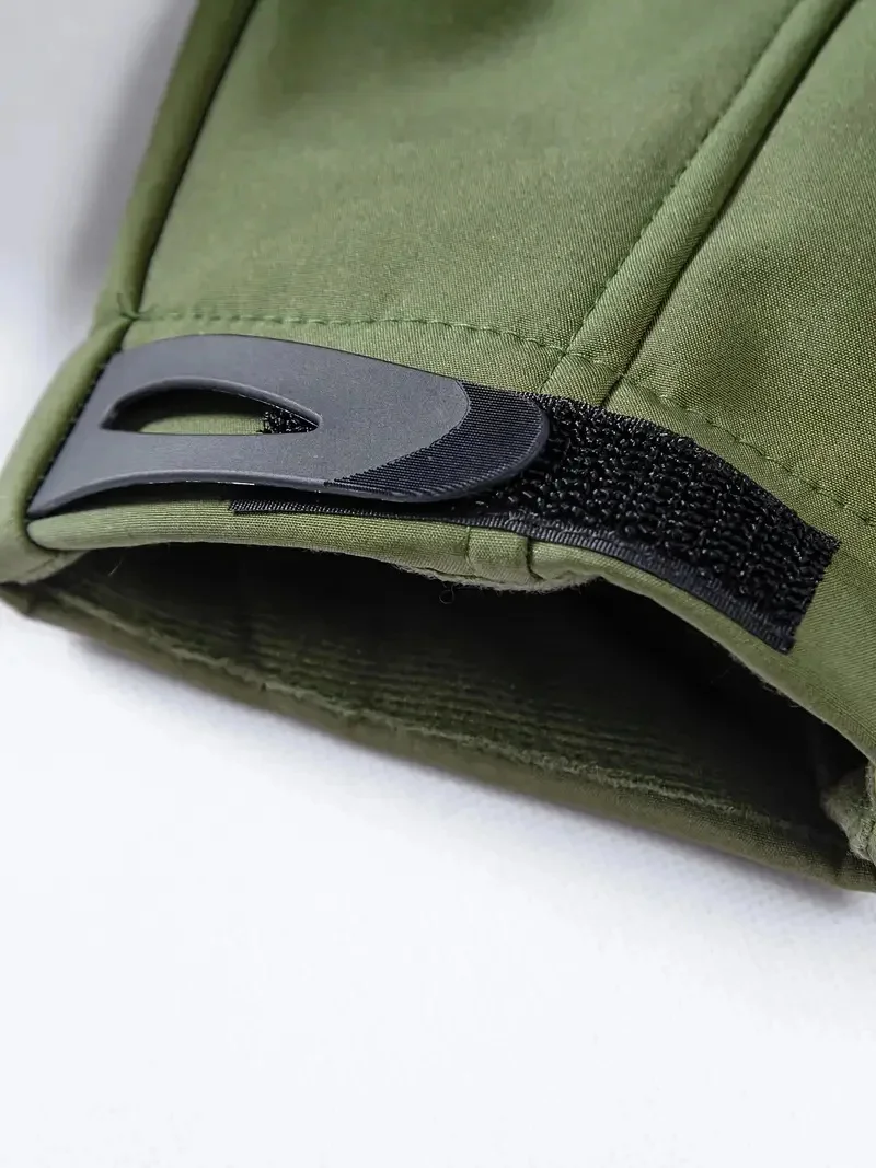 New Autumn WinterTactical Jackets Men Military Soft Shell Waterproof Windproof Hooded Jacket Outdoor Functional Multi-pockets 81 S90f136f919c74eefb77152e9641edd5aB