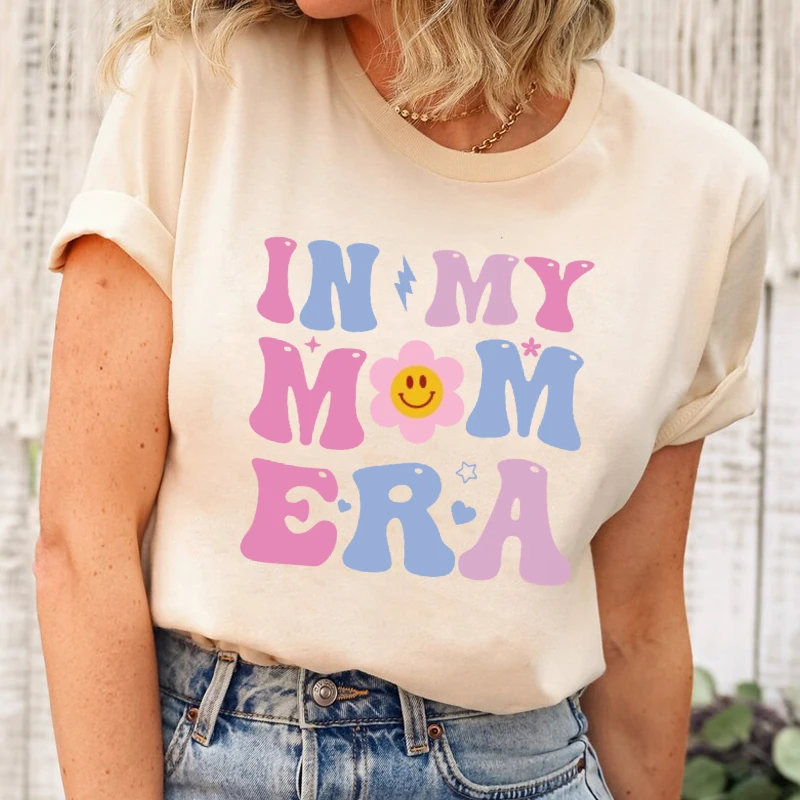 Groovy In My Mom Era T-Shirt Trendy New Mama Tumbler Grunge Tees Cute Mother's Day Gift Shirt