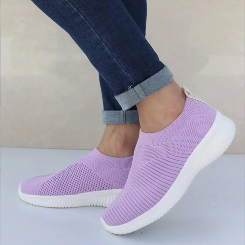 Women Flats Shoes Plus Size 43 Breathable Mesh Platform Sneakers Women Slip on Soft Ladies Casual Shoes Woman Knit Sock Flats