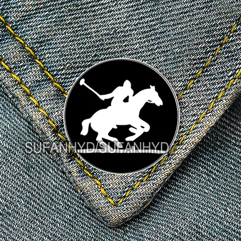 Stainless Steel Fashion Horse Racing Brooch High Quality Trendy Jewelry Horse Badge Animal Collar Pin