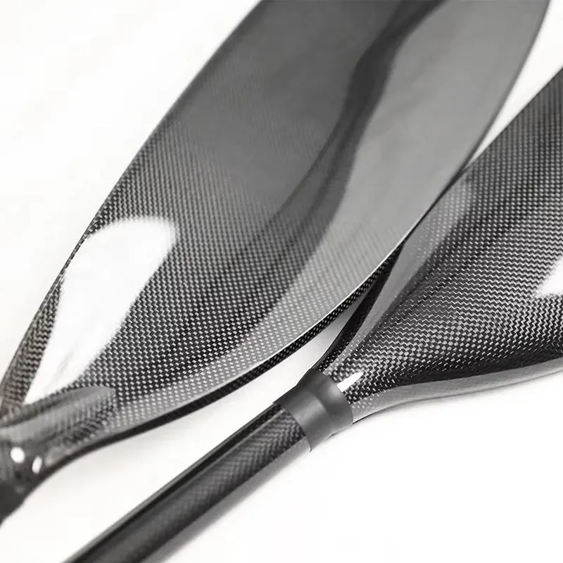 Farbiges Carbonfaser-Surfbrett-Paddel Carbonfaser-Kajak-Paddel Professionelles Paddel-Set