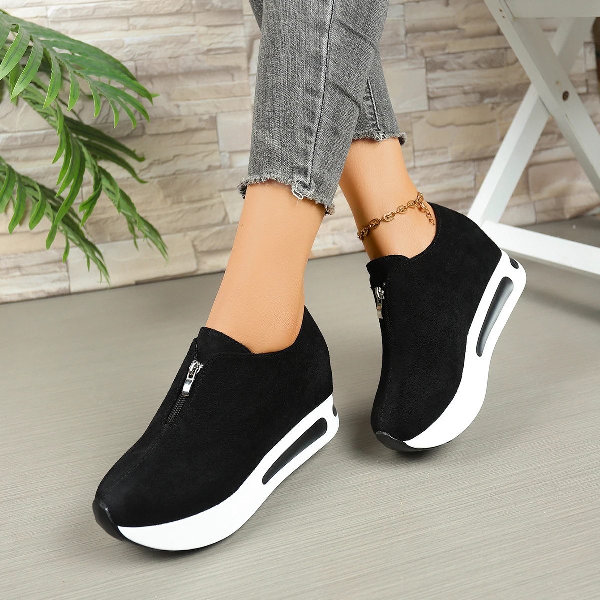 Damen-Sneaker mit Frontreißverschluss und verstecktem Keilabsatz, Wildleder-Plattform, höhenvergrößernde Freizeitschuhe, Damen-Slipper mit dicker Sohle zum Gehen. – Detail 4