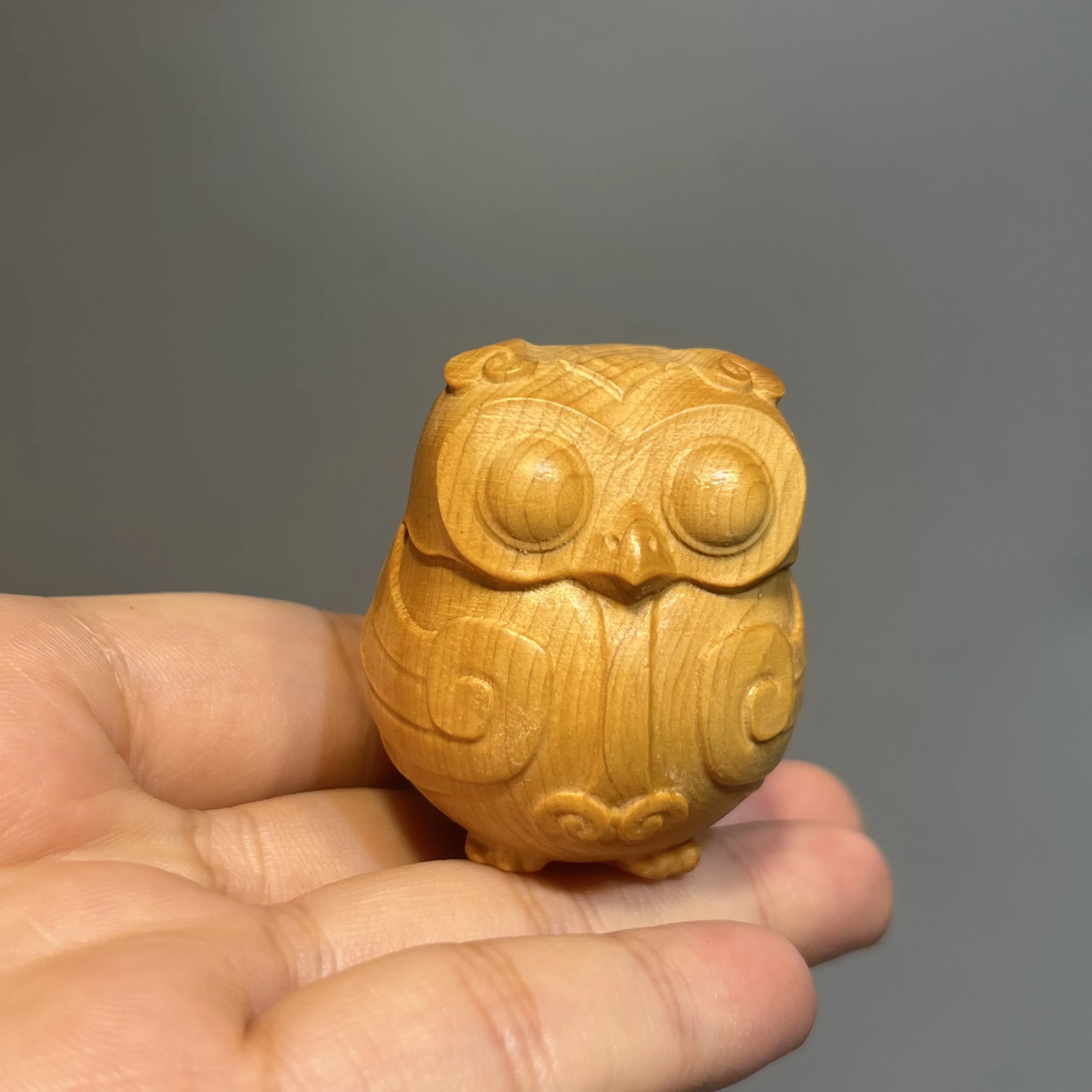 Adorable Mini Owl Sculpture - Handcrafted Wooden Art - Intricately Detailed Desktop Decor - Adds Charm to Any Space