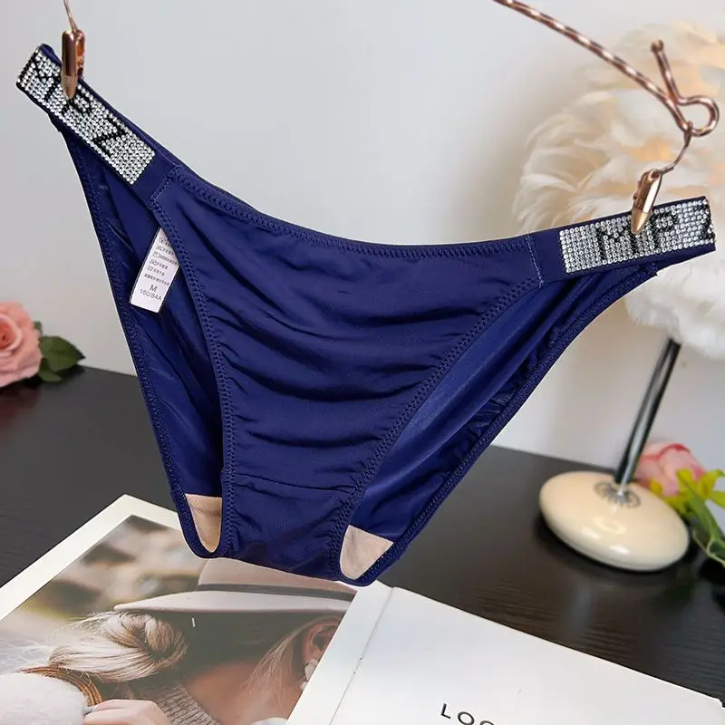 Soft Smooth French Diamond-encrusted Women's Underwear Low Waist Comfortable Cotton Crotch Breathable Triangular Pants High-end