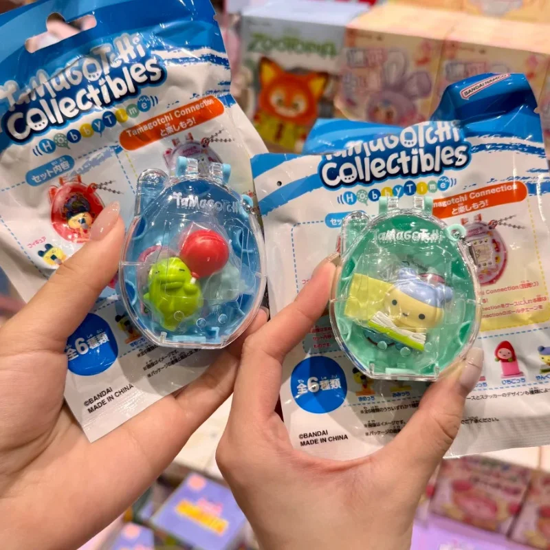 

Bandai Tamagotchi Pooptime Shaped V1 V2 Blind Box Anime Figure Bean Doll Guess Bag Bag Cute Ornament Toy Festival Birthday GiftS