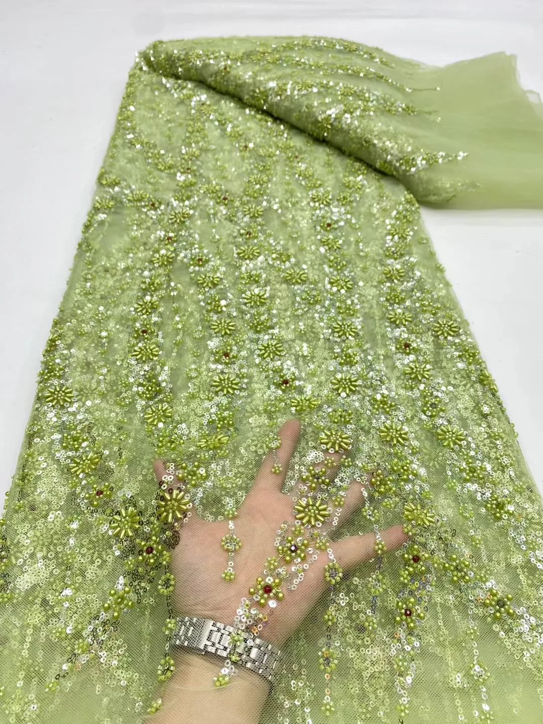 

Африканский нигерийский 2025 высококачественный тюль с вышивкой блестками, кружевная ткань, швейные бусины, камень для выпускных платьев DP0423 5 ярдов