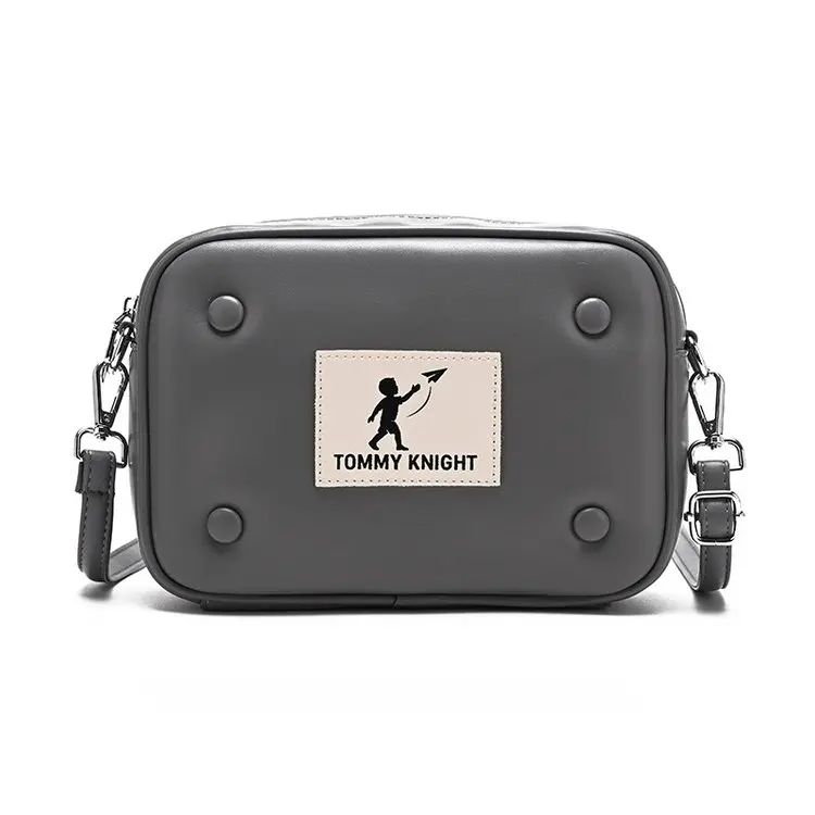 

Vintage Elegant Leather Diaper Bag For Women Designer Large Capacity Tote Luxury Minimalist Classic Fashionable Stylish Commuter