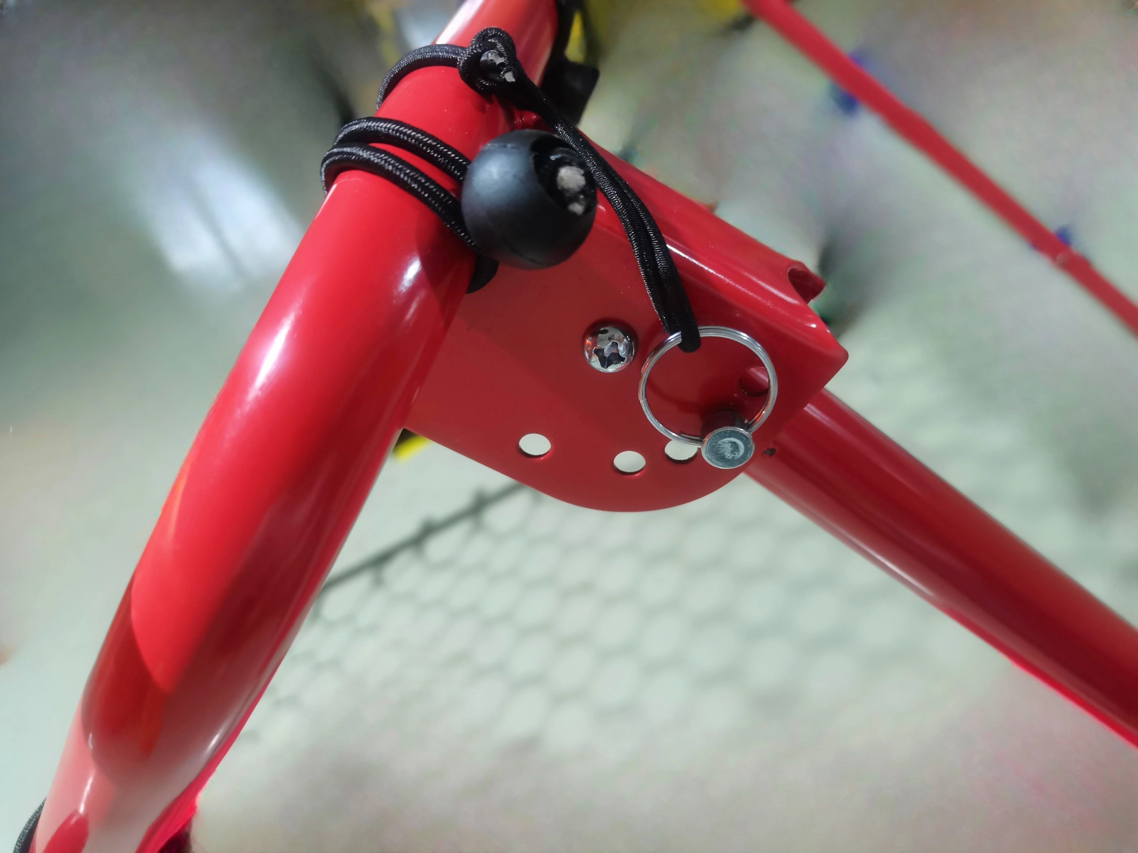 معدات التدريب المحمولة متعددة الرياضات كرة السلة البيسبول كرة القدم كرة القدم ريبوندر والضرب ممارسة صافي