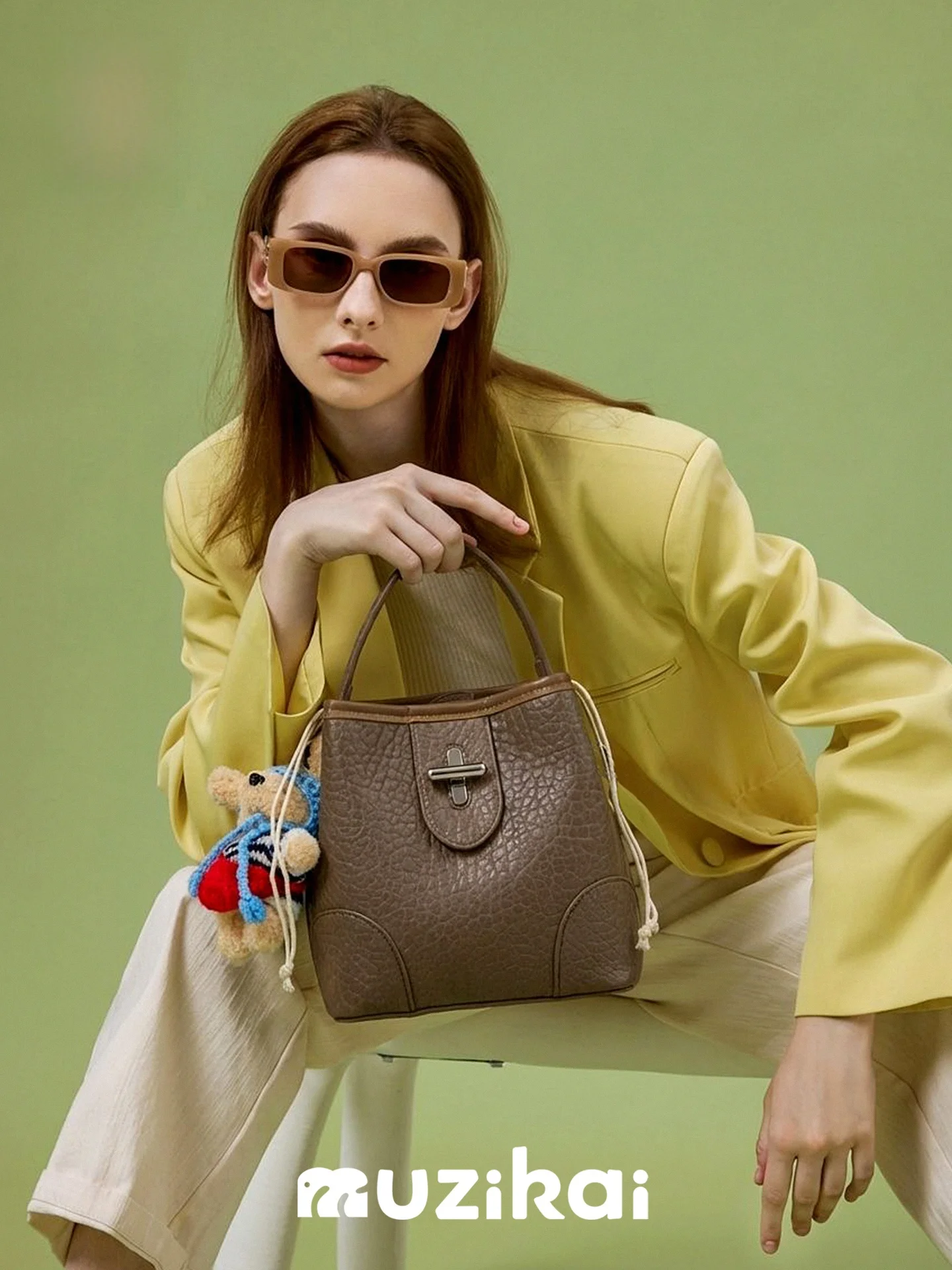 borsa-a-tracolla-muzikai-elegante-e-minimalista-da-donna-nuova-collezione-primavera-estate-2026-versatile-per-il-pendolarismo-con-manico-morbido-effetto-dopamina