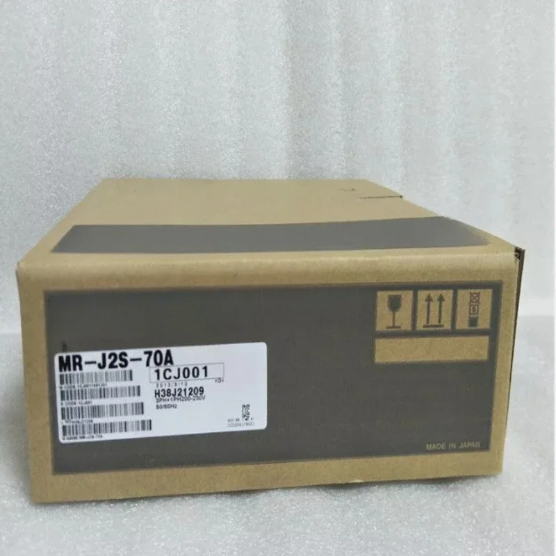

Brand New Original Series driver MR-J2S-70A MR-J2S-100A MR-J2S-200A Fast delivery