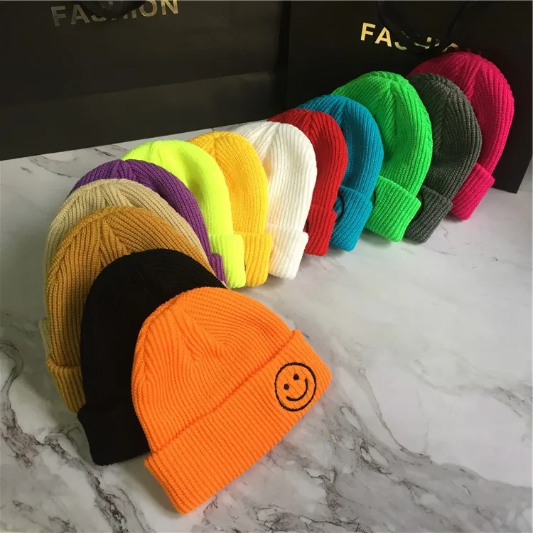 2024 New Fashion Women Bonnet Men Beanie New Candy Colors Smile Face Warm Hat Skullies Beanies Hip Hop Caps Hats Gorras Hombre