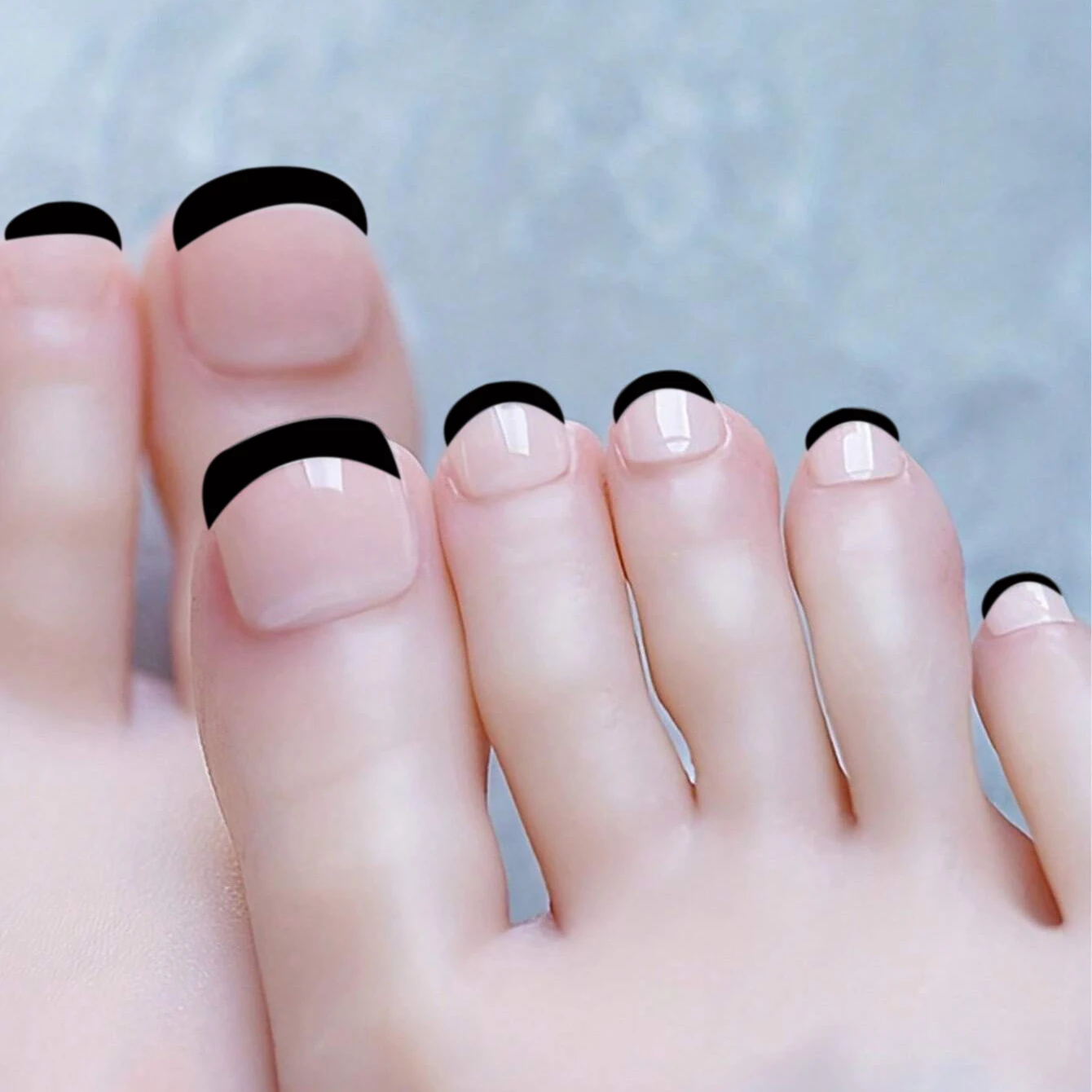 150PCS Kurze Quadratische Weiße Französisch Spitze Drücken Sie Auf Zehennägel Volle Abdeckung Gefälschte Nagel Set Rosa Zehennägel Sommer Zehennägel Niedlich