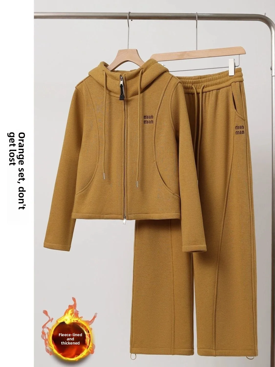 

Women's Sporty Fleece Lined Thickened Wide Leg Pants Set Winter Casual Outfit Two Piece Set High Waist Long Pants Korean Style