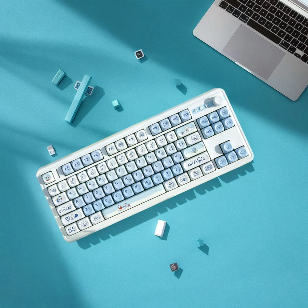 131 مفتاح الشتاء الدب PBT Keycap MOA الملف الشخصي التسامي Keycap لطيف MOA الشخصي كيكابس DIY بها بنفسك لوحة مفاتيح الألعاب الميكانيكية المخصصة