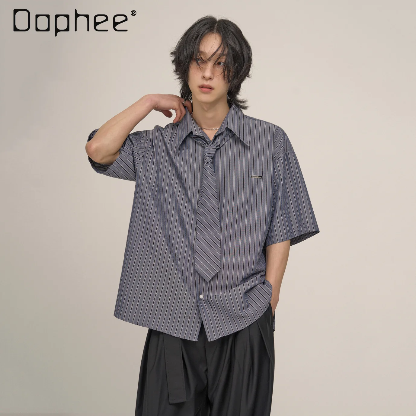 2026 Summer Men Khaki Vertical Stripe Short Sleeve Shirt with Matching Tie Loose Point Collar Casual Preppy Style Blue Blouse