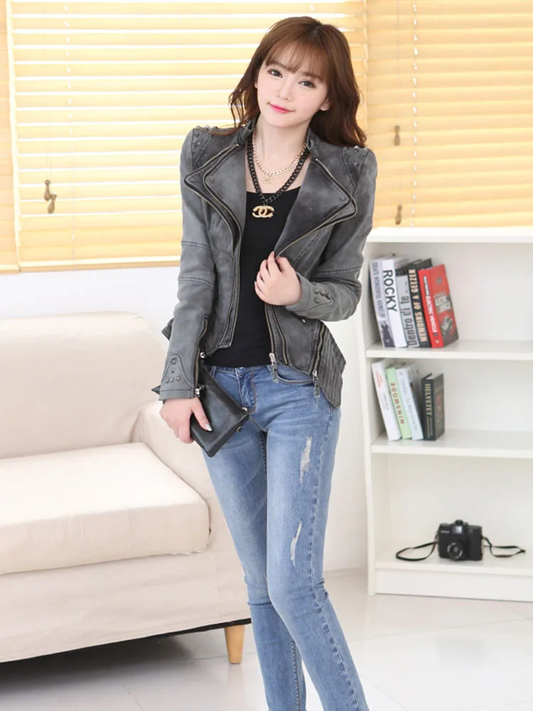 

Vintage Biker Denim Women Jacket Zipper Motorcycle Short Coat Shoulder Pads Rivets Studded Punk Style Slim Fit Casual Coat