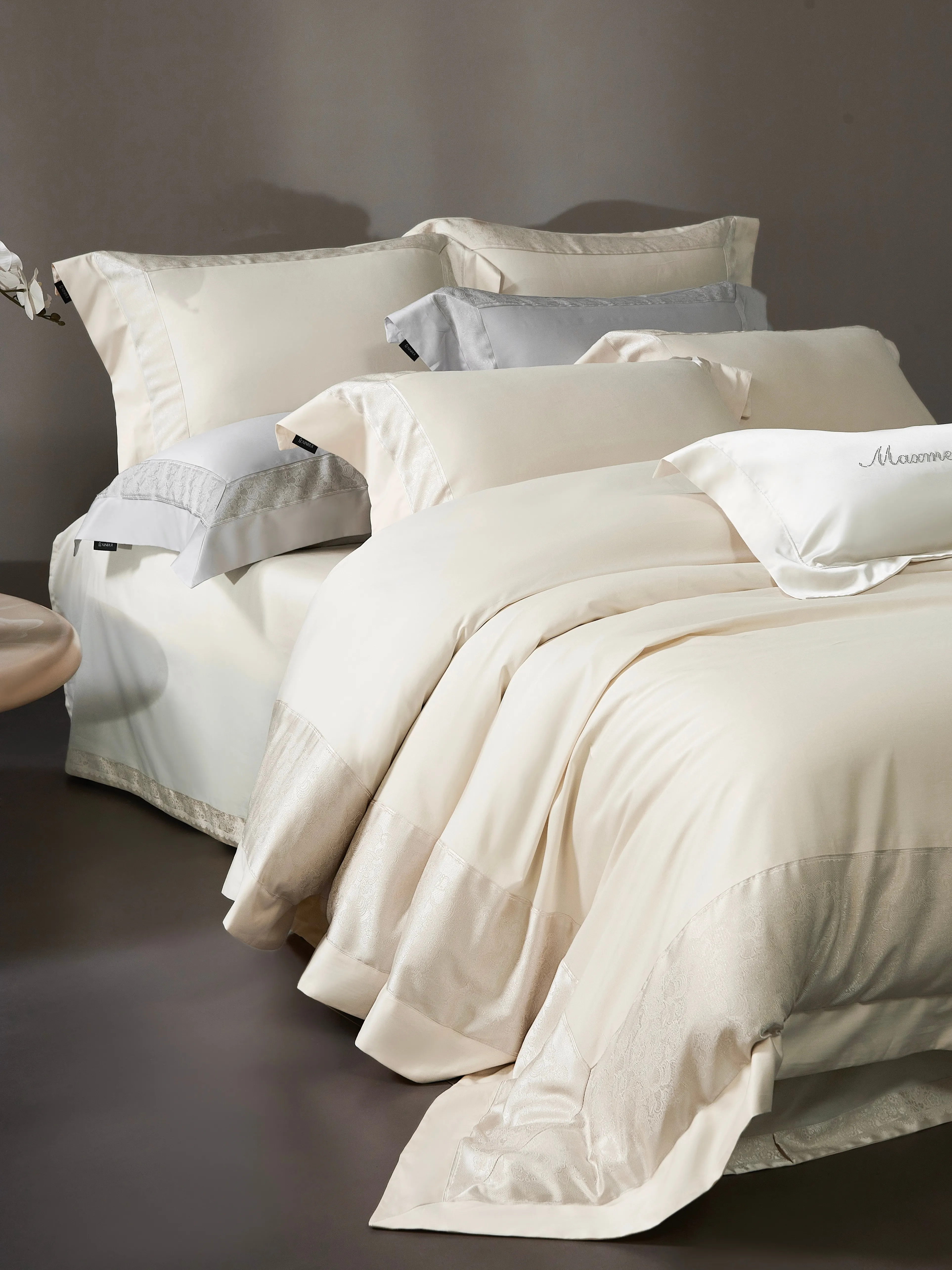Ultra-Soft Bedding Set - 3D Embossed Jacquard Tencel Cotton Duvet Cover Bed Linen for Double Bed