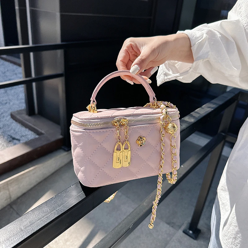 

Event Perfect Puzzle Bag Women Multifunctional Shoulder Handbag Glamorous For Red Carpet Events And Galas