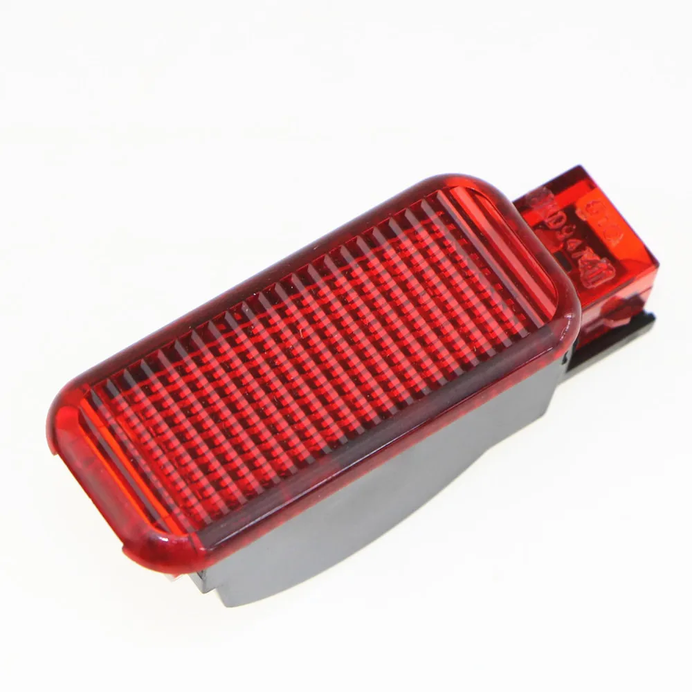 OEM 4Pcs Car Door Panel Interior Red Warning Light for A3 S3 A6 S6 A4 S4 RS3 RS4 A7 RS7 A7 A8 Q3 Q5 Q7 TT 8KD 947 411 8KD947411