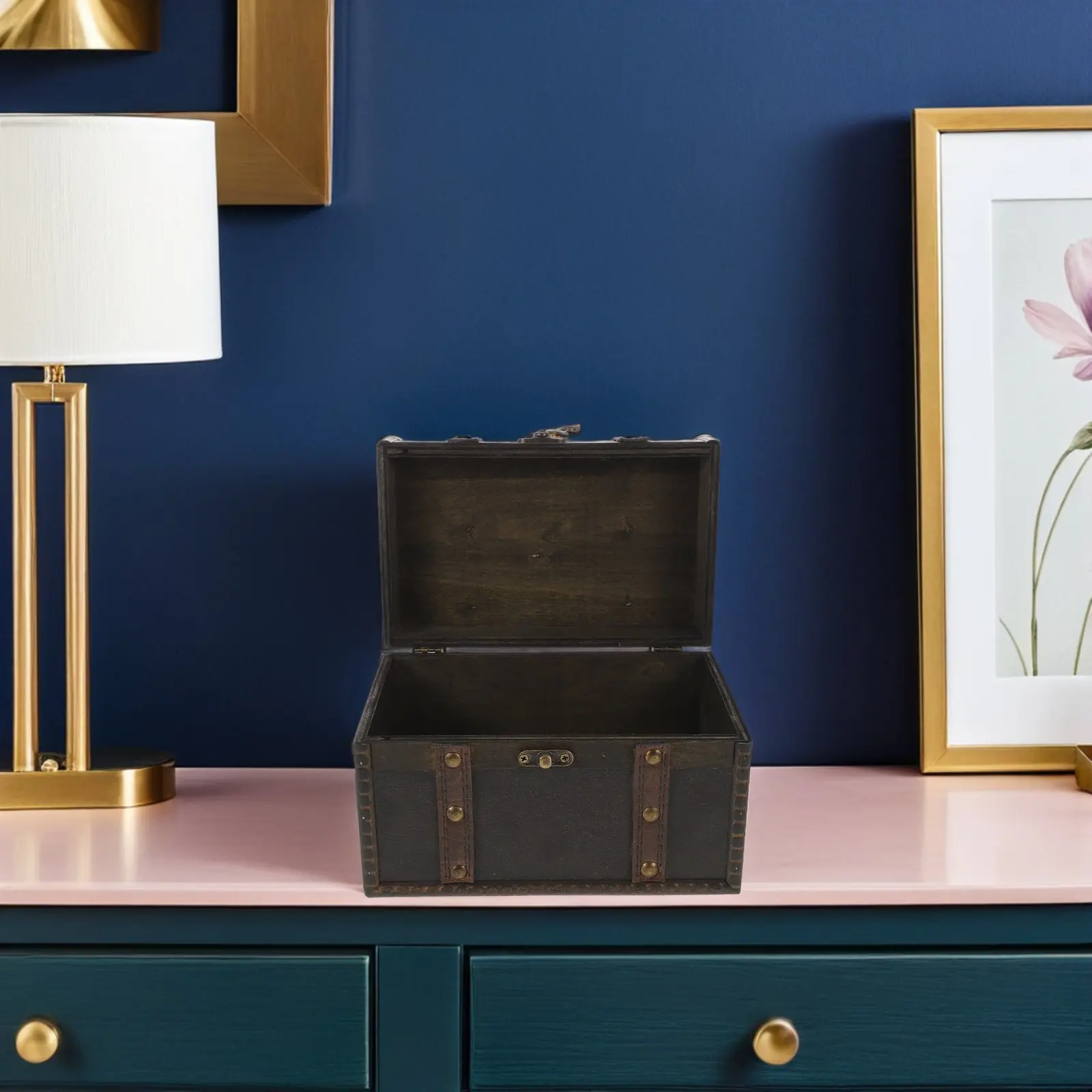 

Темно-коричневая винтажная деревянная шкатулка для хранения украшений и мелочей с крышкой, в ретро-стиле, декоративный сундук для дома и спальни