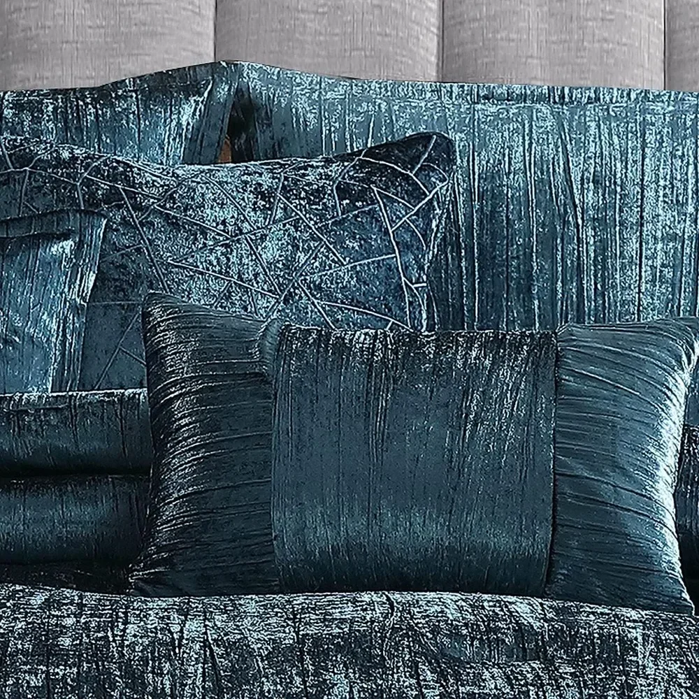 Comfort set, large, blue crinkled velvet upholstery pillows, 7-piece duvet set