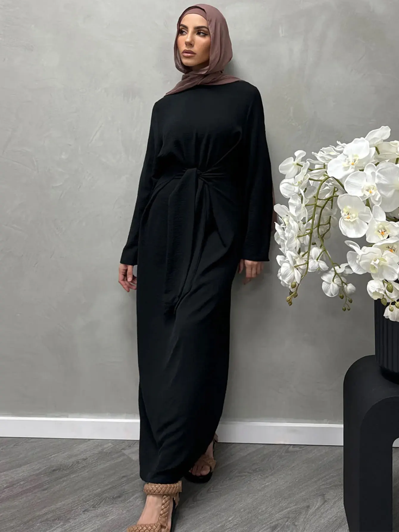 

2025 Dubai Eid Modest Abaya Turkish Muslim Kaftan Plain Dress Abayas For Women Caftan Marocain Islamic Clothing Femme Vestidos