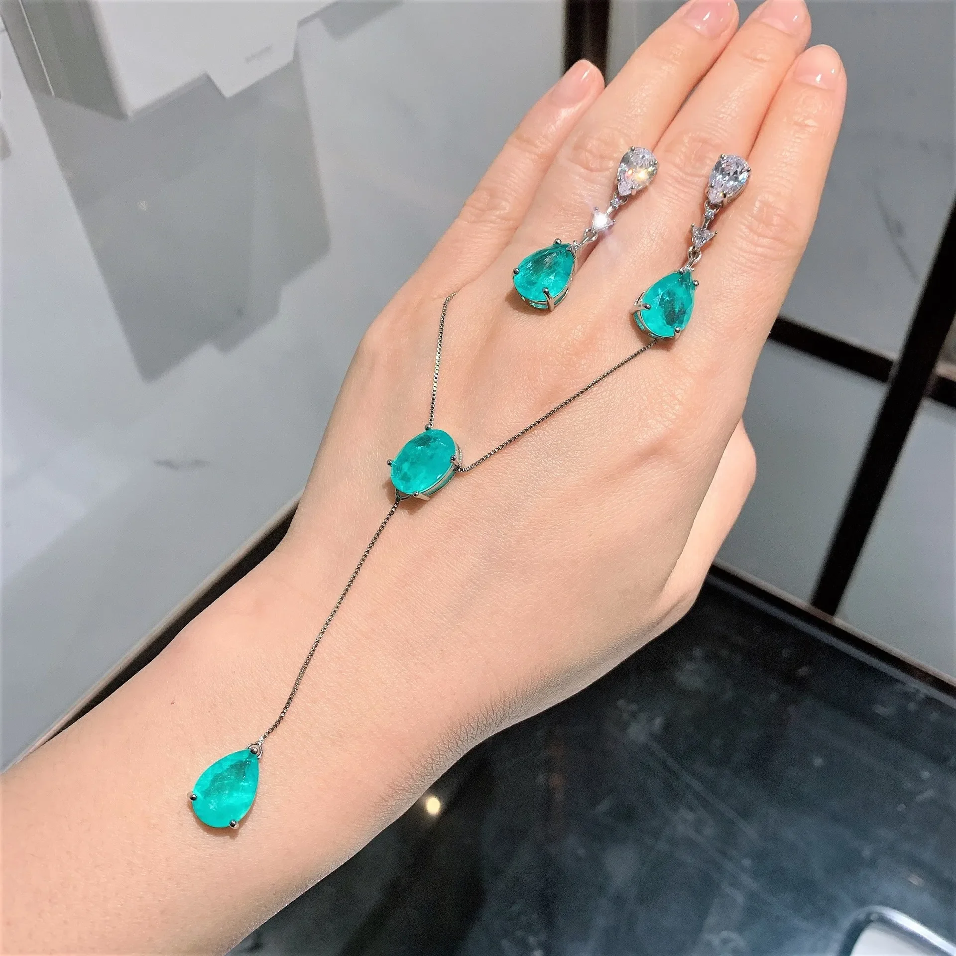 SRJewelry Simulation Colorful Treasure European and American Imitation Paraiba Earrings 10 * 14 Pendant Necklace 10 * 14 Set