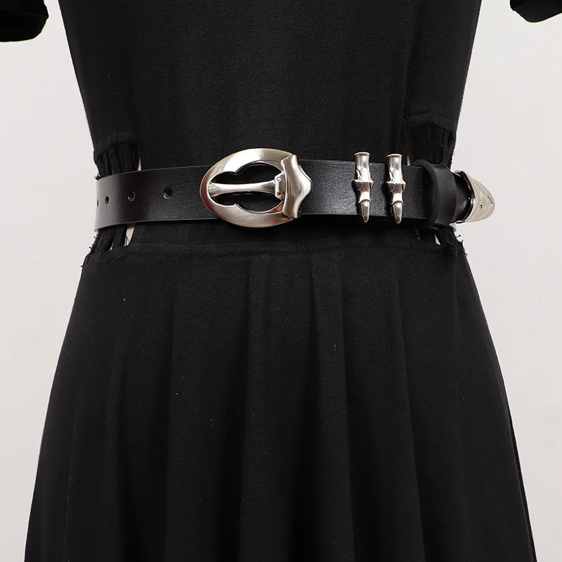 Vintage bullet black metal buckle belt female niche design Punk style Spice belt high fashion belt