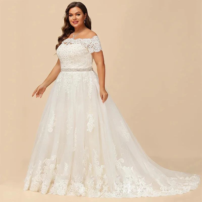 

Graceful Plus Size A-Line Wedding Dress Organza With Embroidery Bride Dress Customized Ball Gown Short Sleeved Boat Neck Button