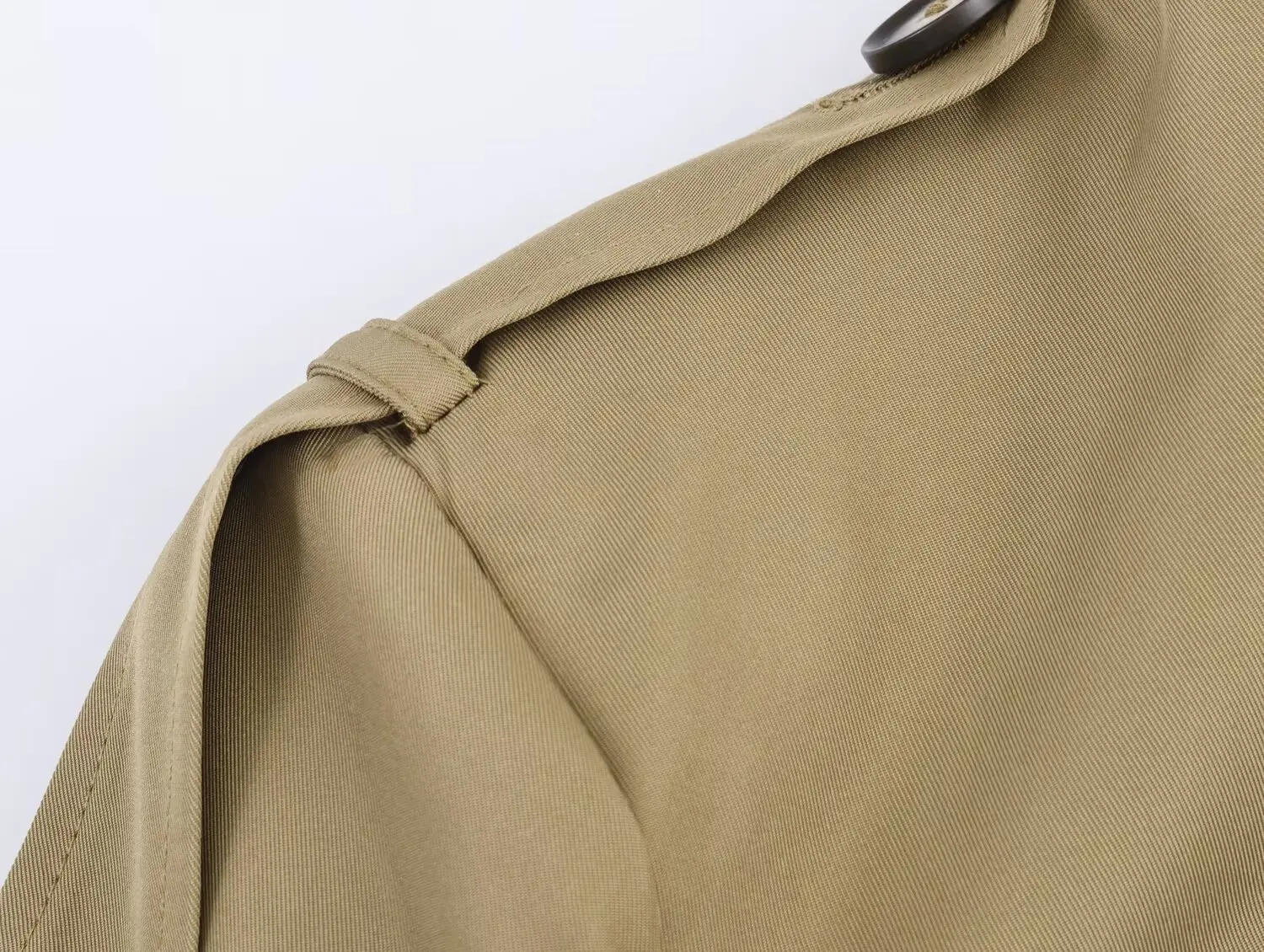 وصل حديثًا لعام 2025 معطف نسائي أنيق كبير الحجم بجيب الخصر معطف نسائي غير رسمي على الموضة أوائل الخريف