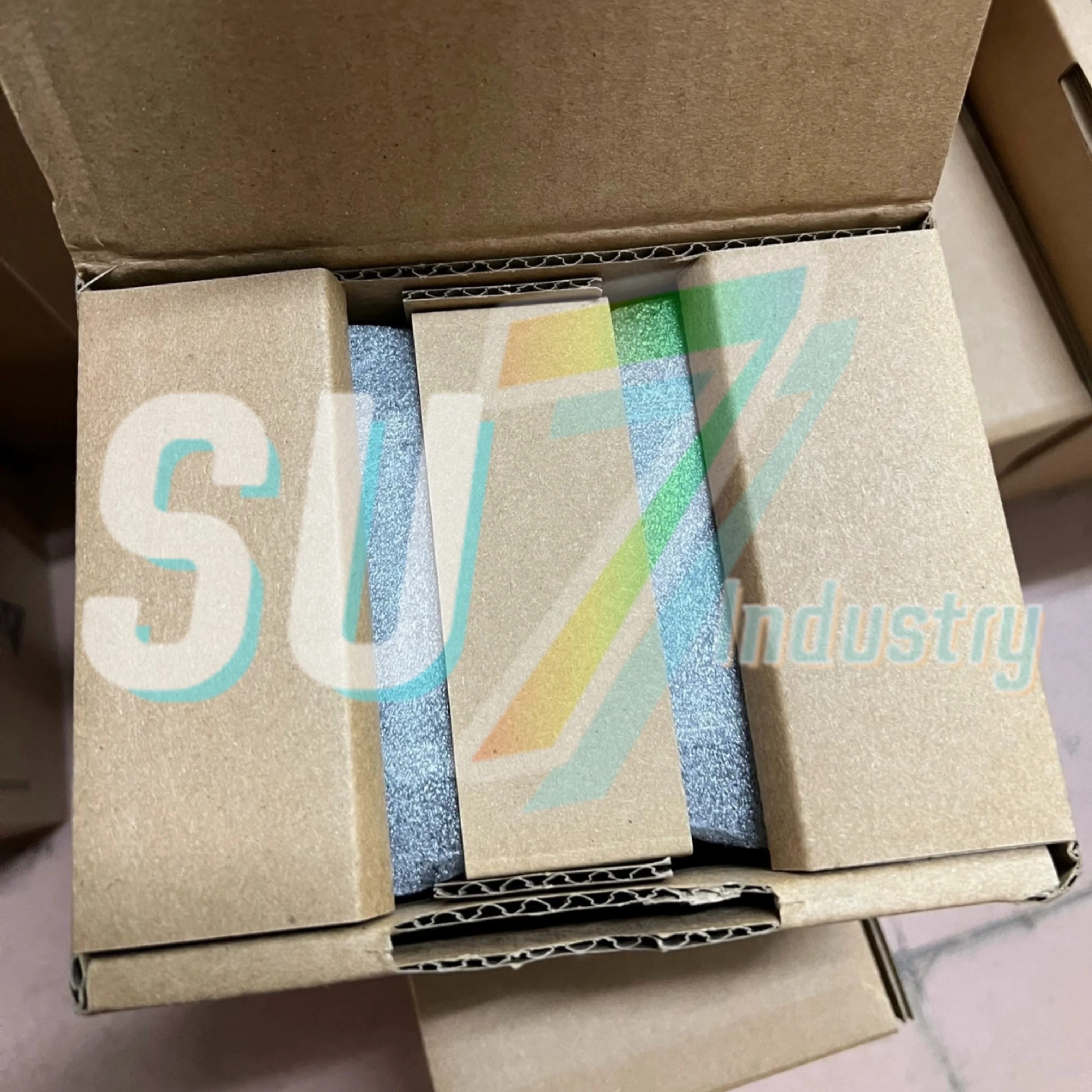 FBS-32MCT2-AC FBS-32MCT2-D24 PLC モジュール新オリジナル