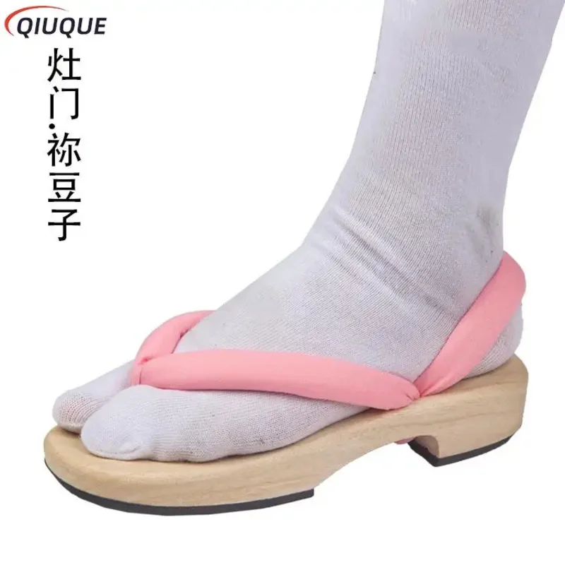 شيطان القاتل أنيمي تأثيري أحذية كيميتسو نو يابا كامادو تانجيرو قباقيب الصنادل كامادو Nezuko جيتا أجاتسوما زينيتسو الوجه يتخبط