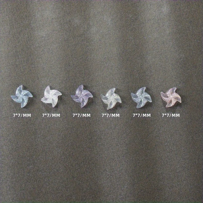 50/100 pièces lumineux moulin à vent forme Nail Art bijoux glace à travers doré couleur résine accessoires Nail Art épingle à cheveux décor accessoire