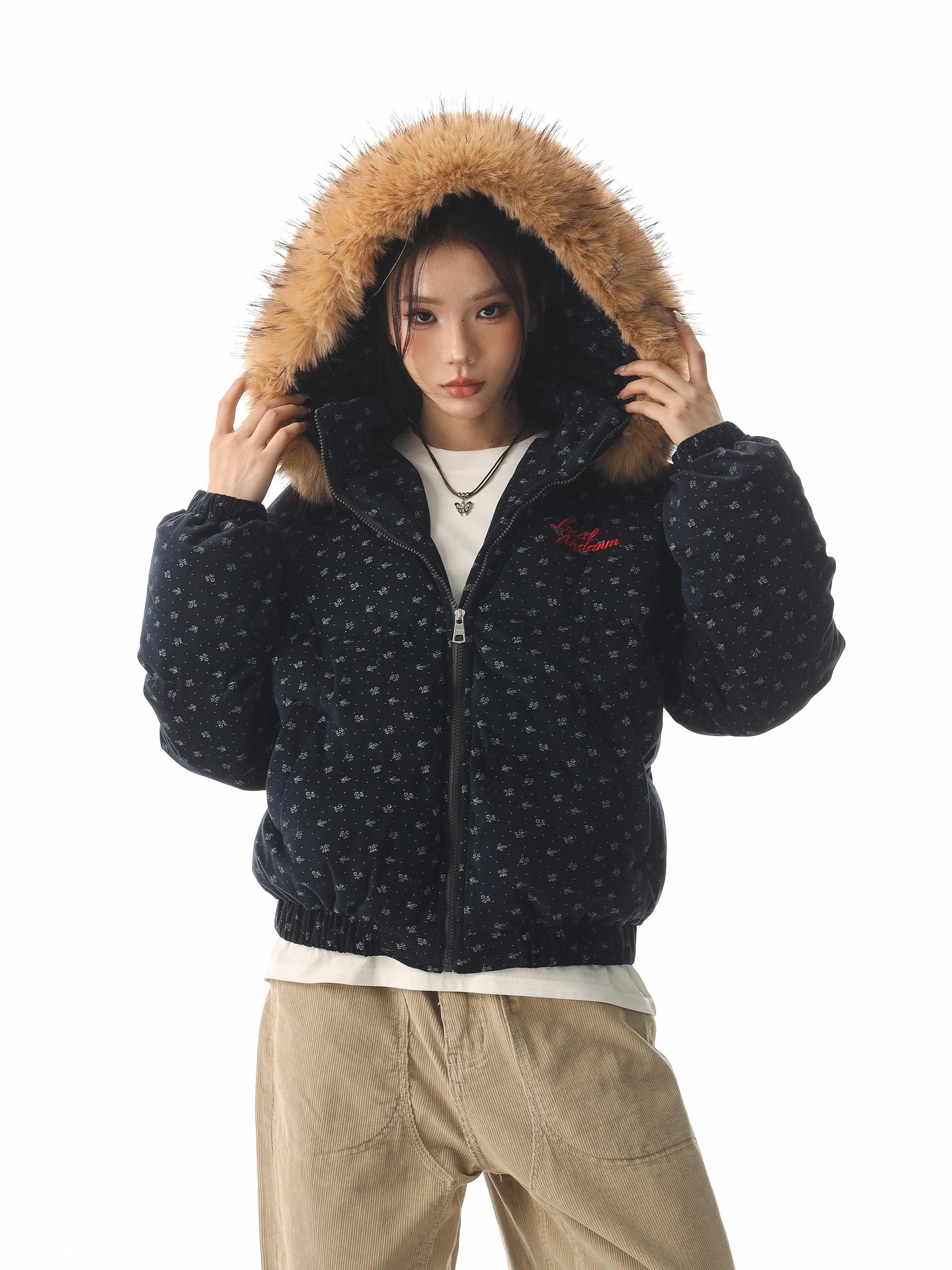 

Женская свободная хлопковая верхняя одежда Captain Beer American Sle со съемным меховым воротником и цветочной вышивкой