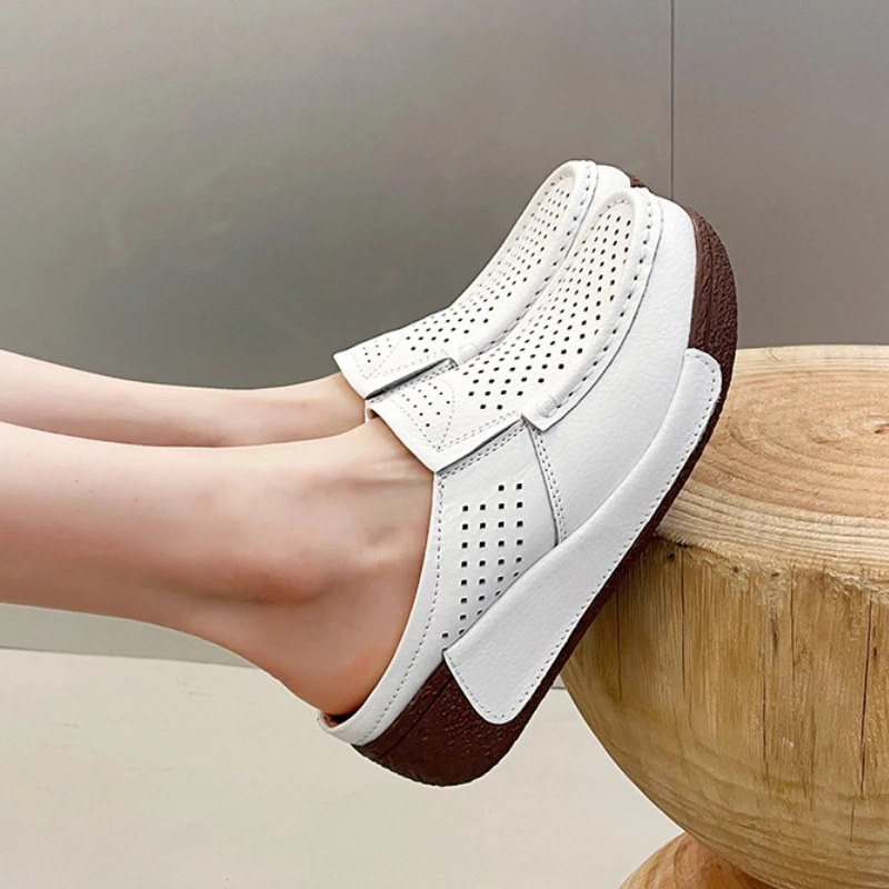 صنادل نسائية صيفية كاجوال مريحة بجزء سفلي سميك ونصف شباشب باوتو