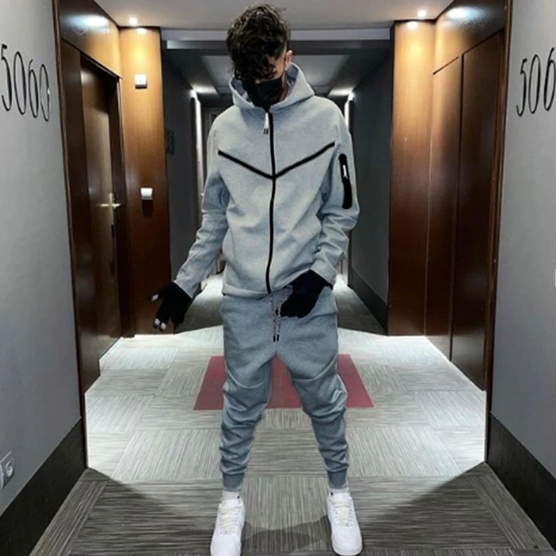 Fashion Solid Color Slim Two Piece Sets Men Fall Winter Casual Long Sleeve Zipper Hooded Sweatshirt And Pants Suits Mens Outfits