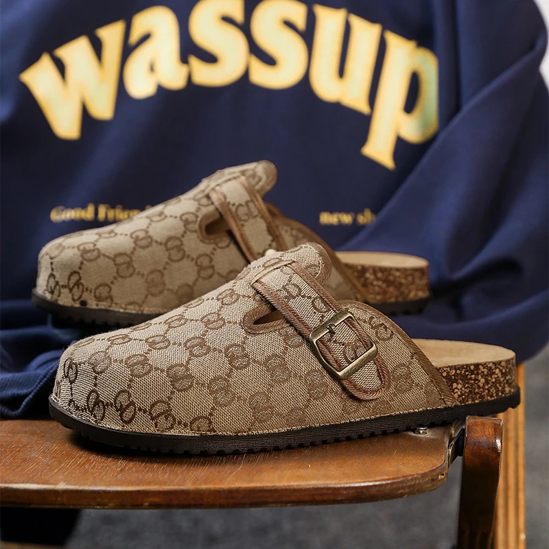 レディースファッションクロッグスリッパ、クラシックなスエードメンズミュール、コルクフットベッド、アーチサポート付きレザーポテトシューズ、ビーチスライド