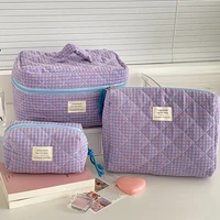 Venta al por mayor, conjunto de 3 bolsas, bolsa de cosméticos clásica a la moda para mujer, bolsa organizadora de maquillaje y artículos de tocador de gran capacidad, bolsa acolchada con cremallera para mujer