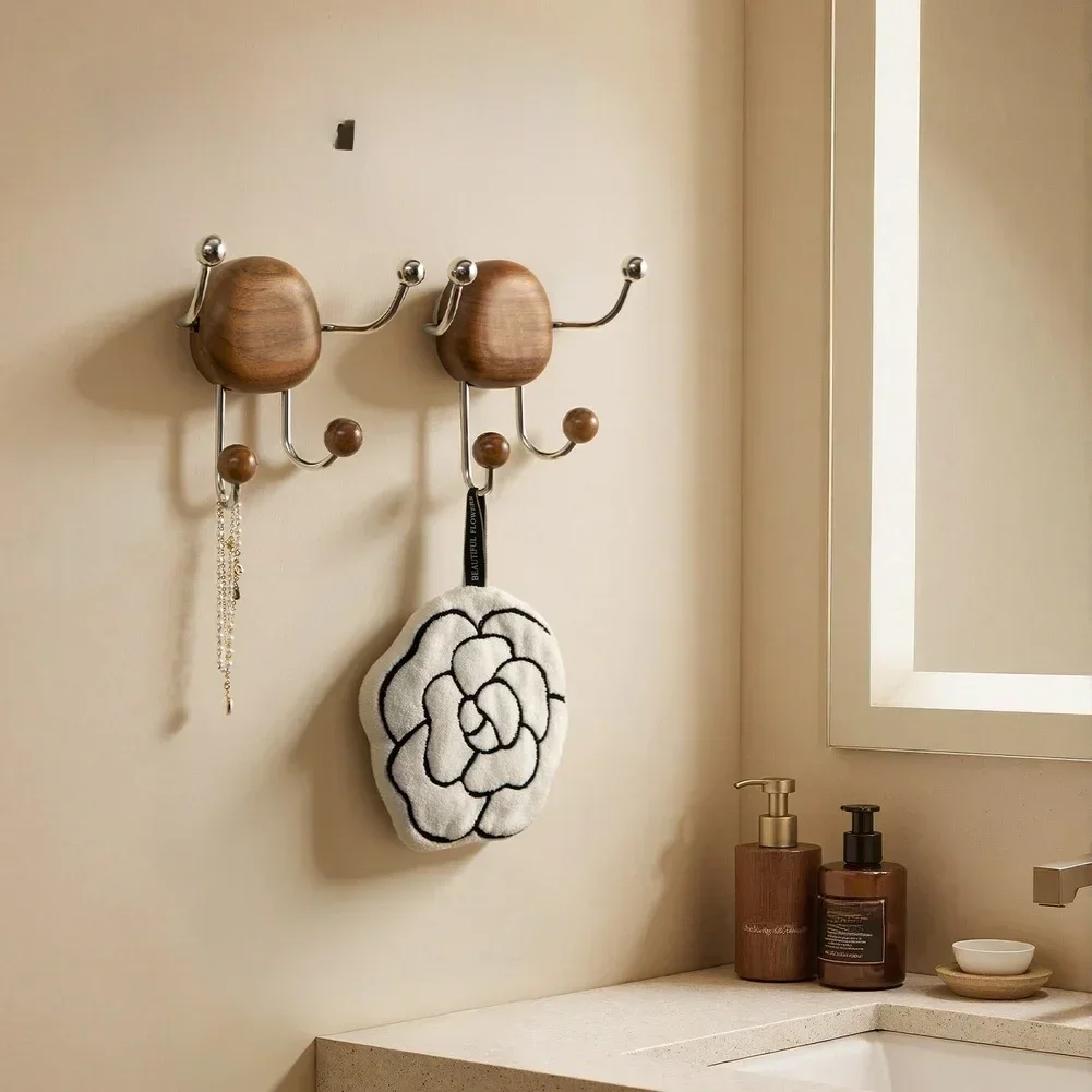 

Suction Cup Wall Hooks Made of Walnut Wood and Stainless Steel for No Drill No Trace Installation in Wet Areas