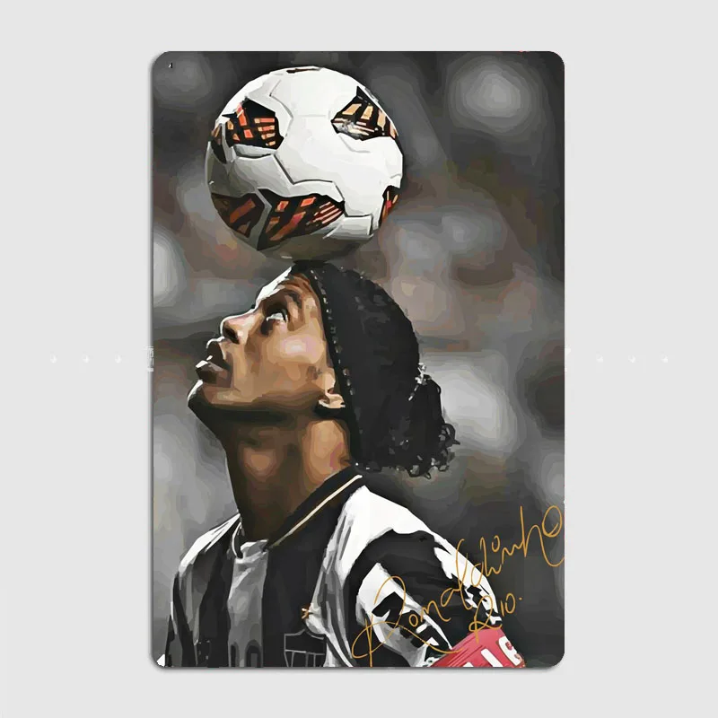 Ronaldinho Football Player Retro Metal Plaque Poster Club Home Decor Bar Cave Classic Tin Sign Room Decor Wall Decor