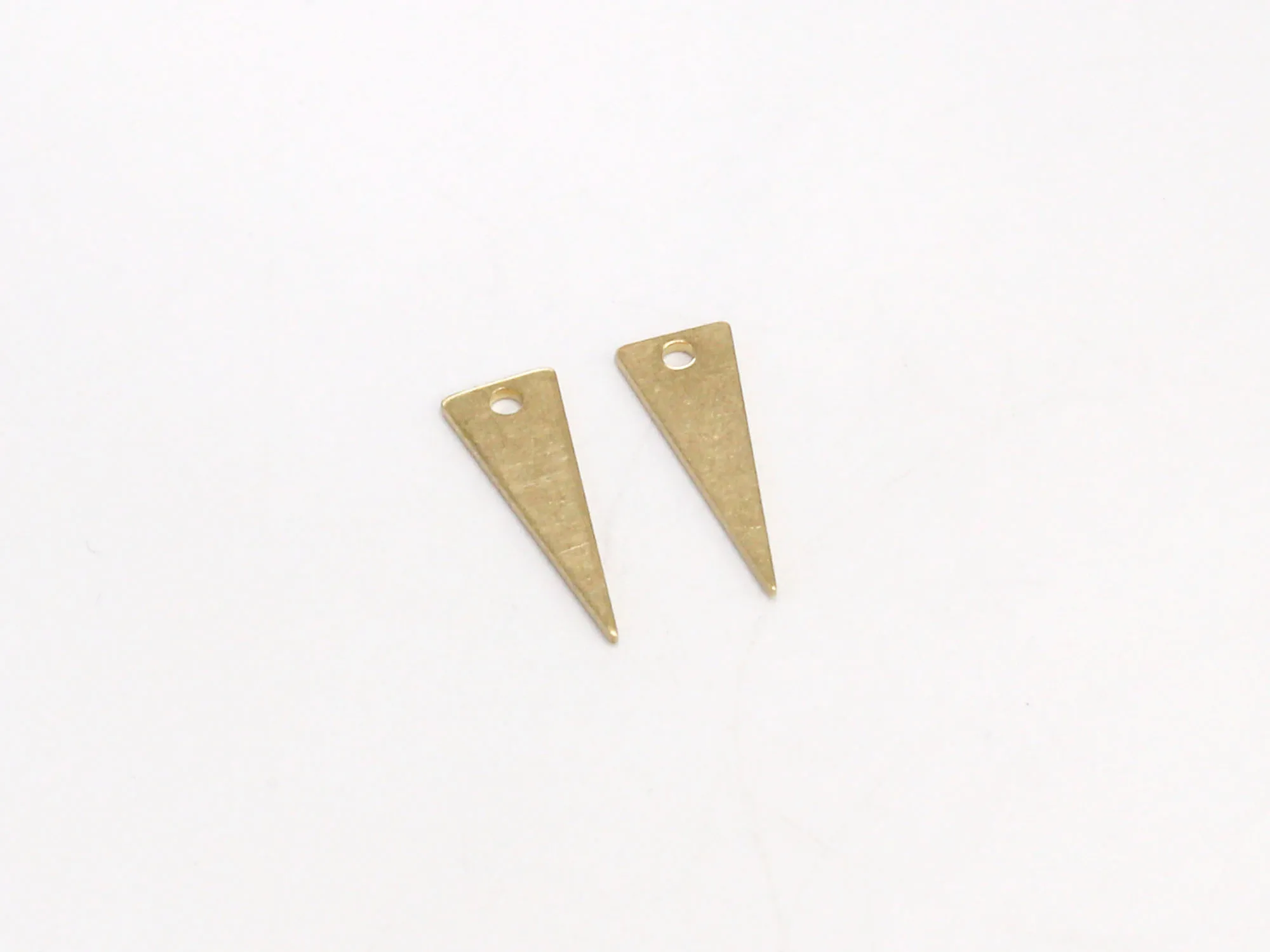 50pcs Brass charm earring finding Triangle brass dangle charm 17.5x6mm Raw brass findings R606