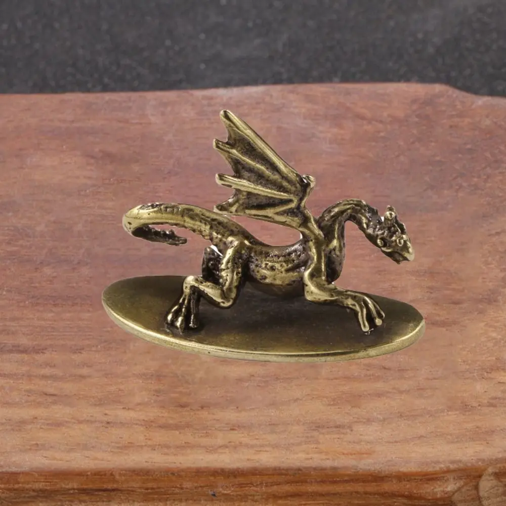 Solid Brass Pterosaur Dragon Sculpture Hand-held Copper Crafts Little Flying Dragon Ornaments Micro-carving Dragon Miniatures