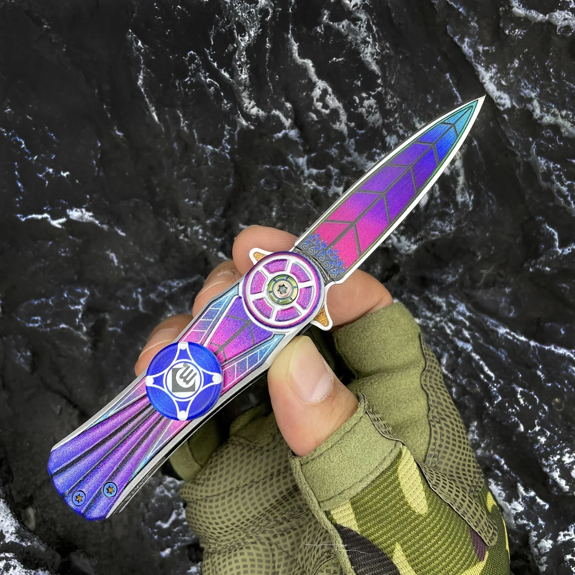 2024 New Fingertip Rotating Gyroscope Knife EDC Multi Functional Folding Knife Outdoor Camping Survival Pocket Knife