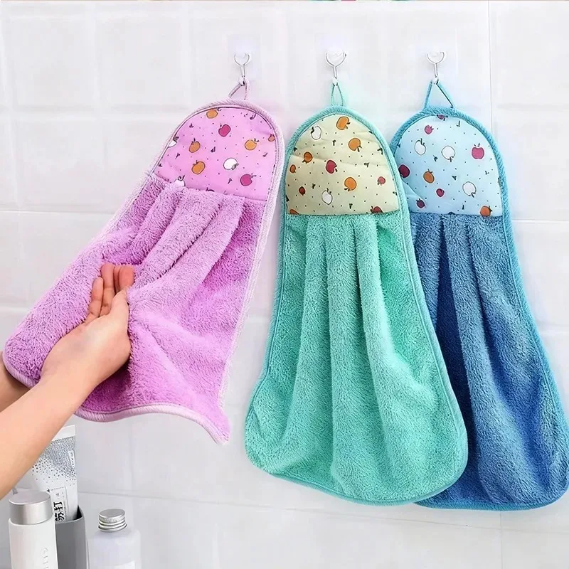 3Pcs random color Soft Absorbent Colorful Hanging Hand Towels, Skin‑Friendly Towel for Kitchen, Bathroom & Household Daily