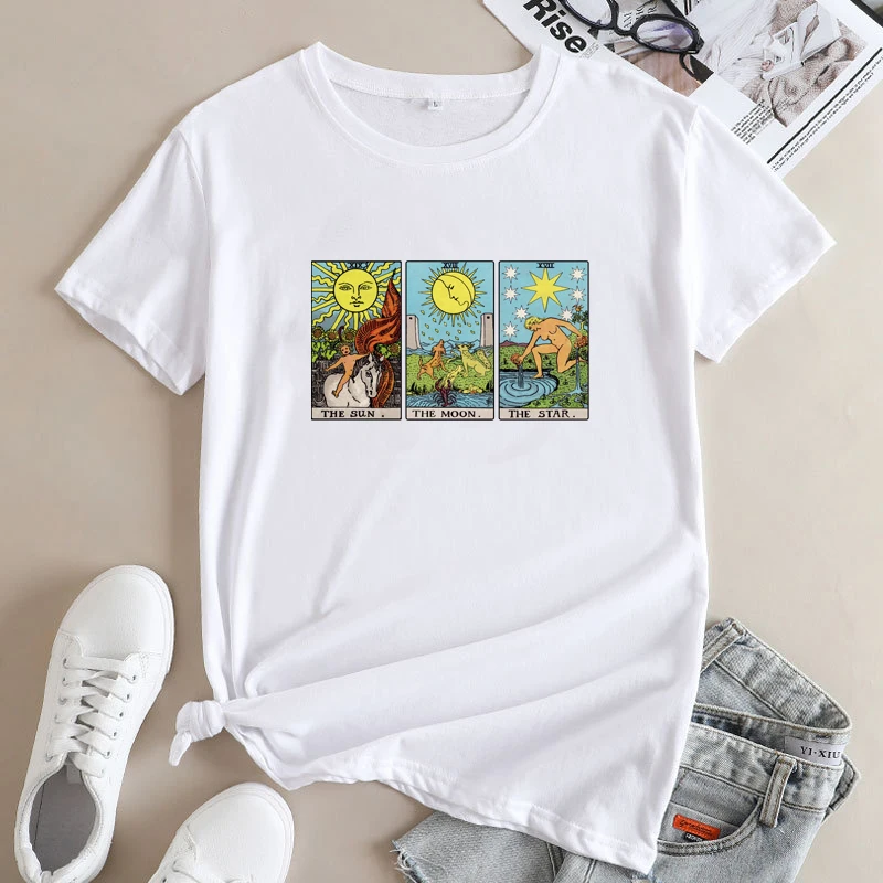 Sun Moon Star Tarot Cards Graphic T-Shirt Vintage Fashion Women\'s Cute Aesthetic Casual Printed Tee Hipsters Witch Shirt