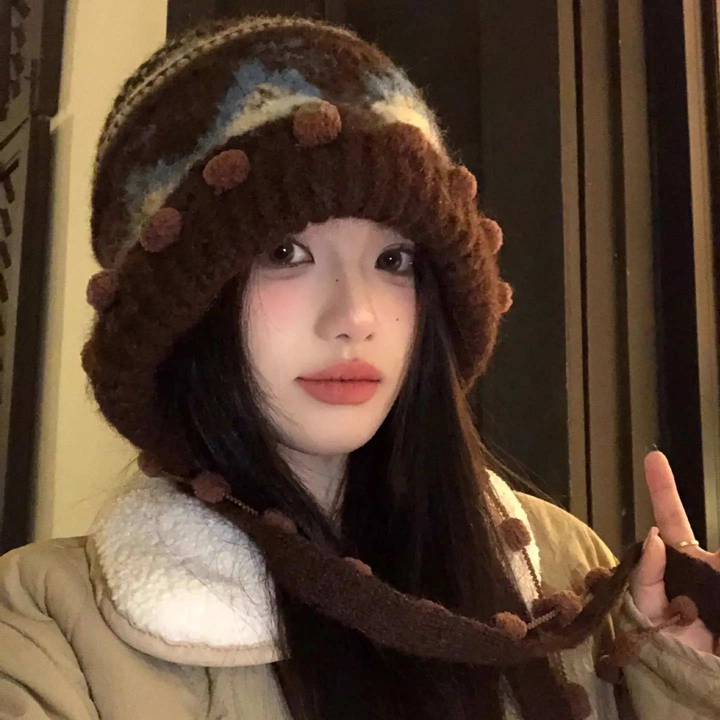 Fair Island contrasting knitted woolen hat for women, versatile in autumn and winter, ear protection and warm pullover hat